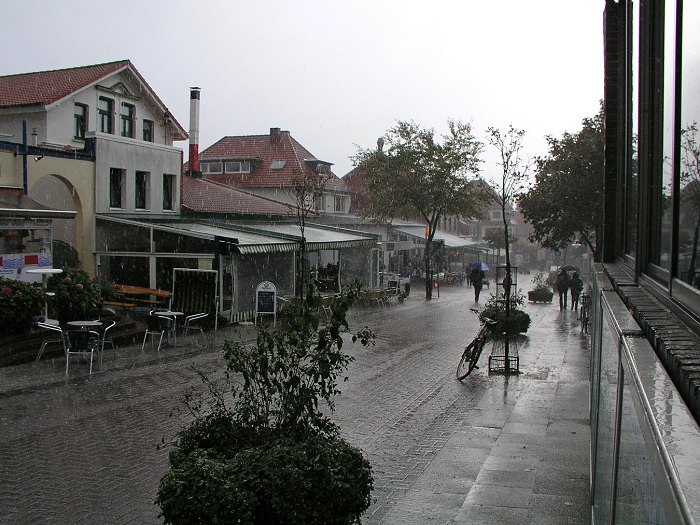 Regenschauer auf der »Zedeliusstraße«
