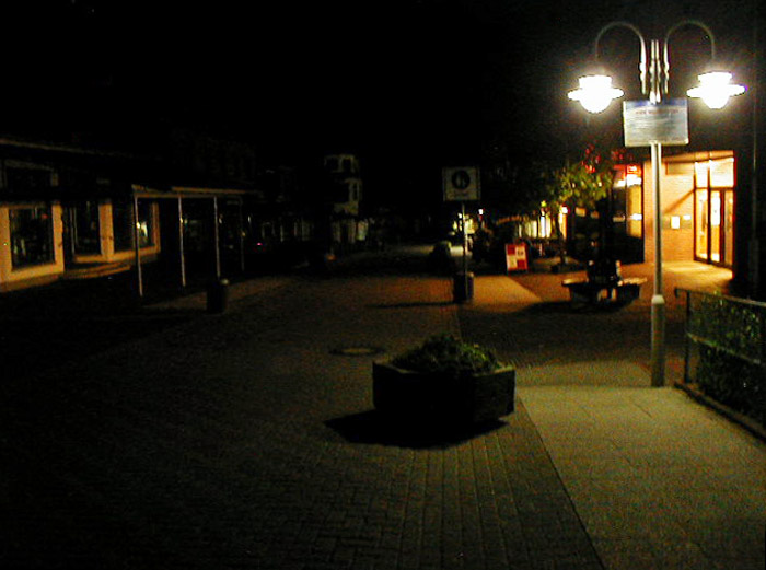 Zedeliusstraße bei Nacht