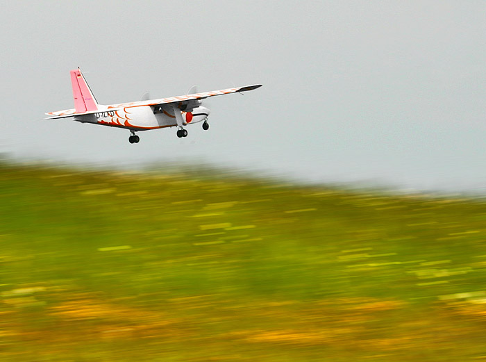 Startendes Flugzeug der LFH