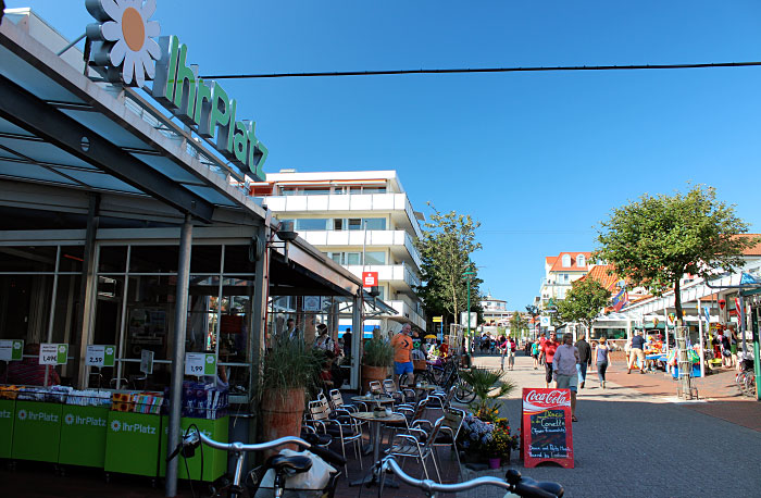 IhrPlatz-Drogeriemarkt in der Zedeliusstraße