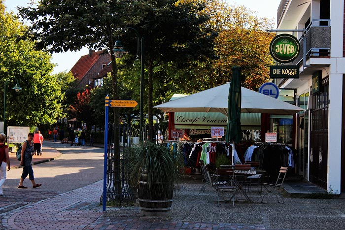 Zedeliusstraße vor der Kogge