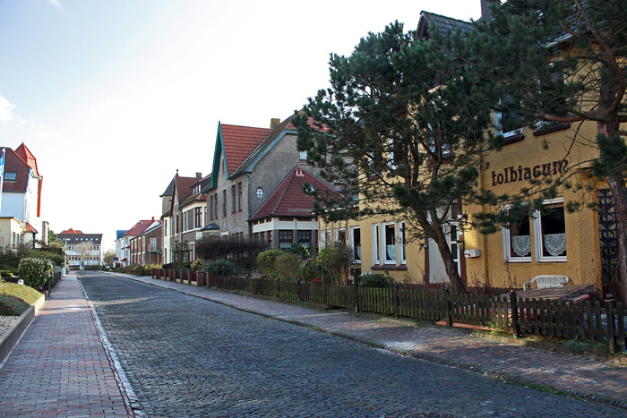 Elisabeth-Anna-Straße mit Haus Tolbiacum