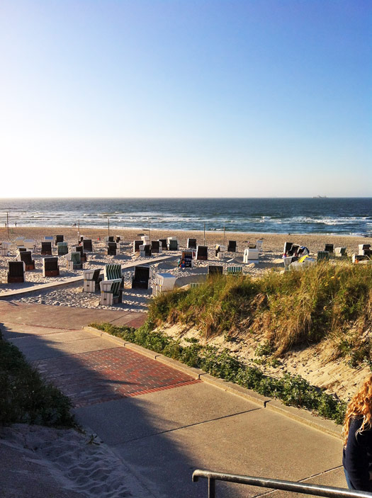 Sommerabend am Hauptstrand