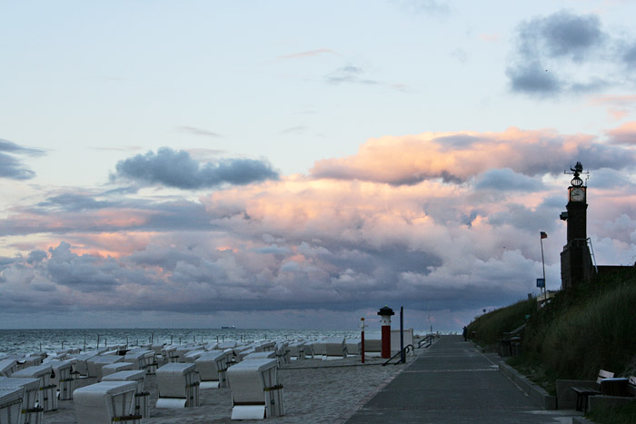 Abenddämmerung am Hauptstrand