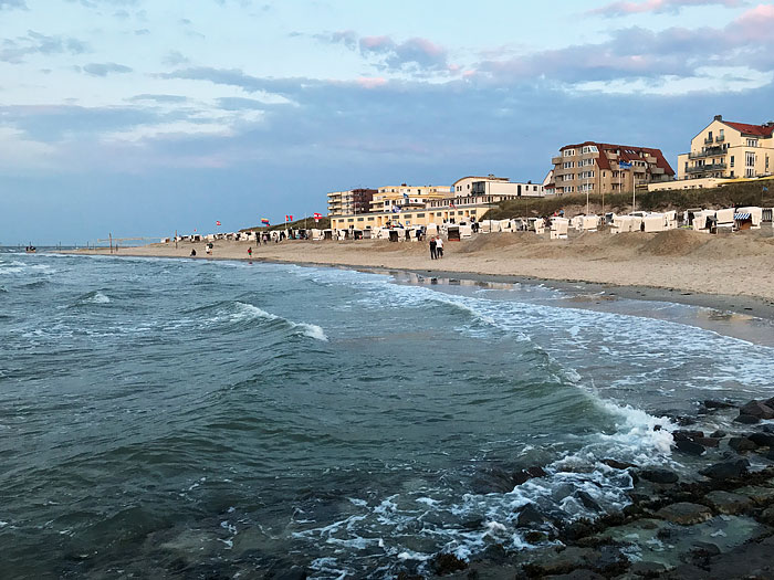 Hauptstrand unterhalb vom Kaiserhof