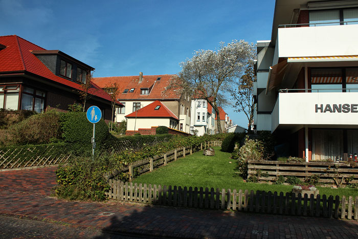 Damenpfad von der Charlottenstraße aus gesehen