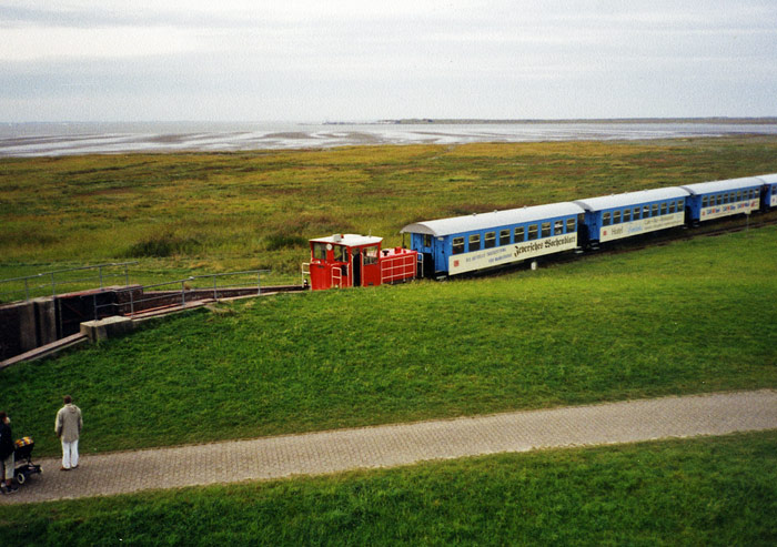 Inselbahn am Deichschart