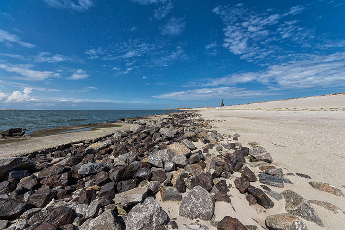 Steindamm vor den Harle Hörn-Dünen