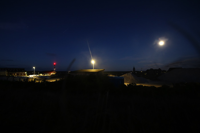 WSA-Schirrhof bei Nacht