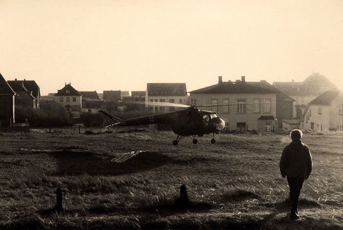 Militärhubschrauber bei der Landung