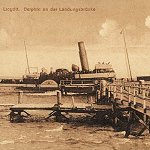 Lloyddampfer Delphin an der Landungsbrücke