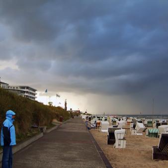 Nahendes Unwetter. Foto &copy; Manfred Adden 2008
