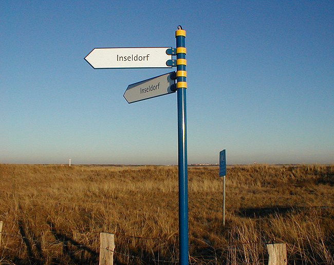 Insel-Wegweiser