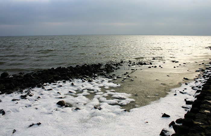 Eis an der Buhne