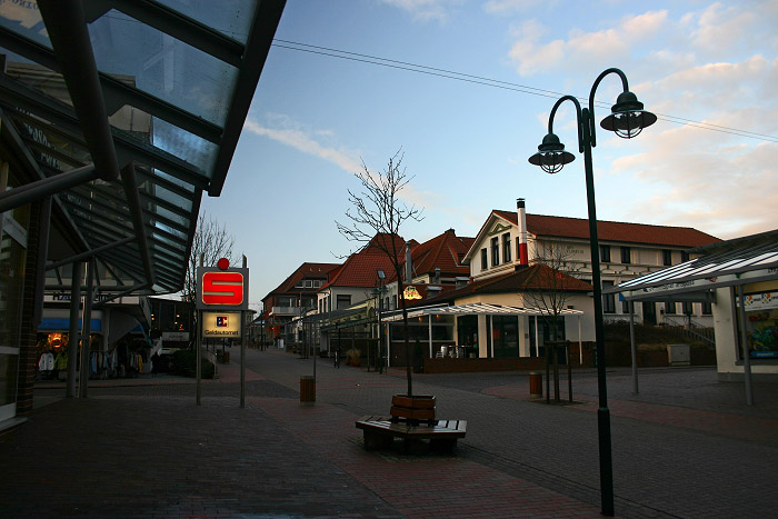 Zedeliusstraße am Abend