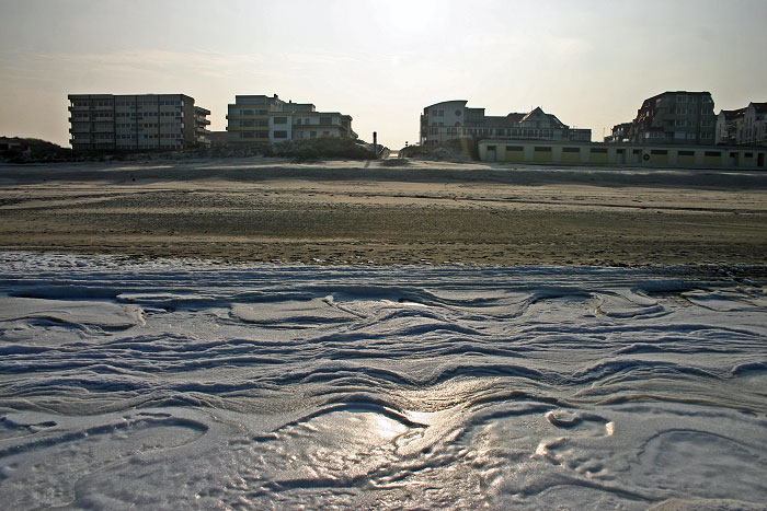 Blick über den Strand nach Süden