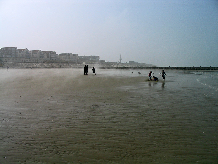 Hauptstrand im Frühling