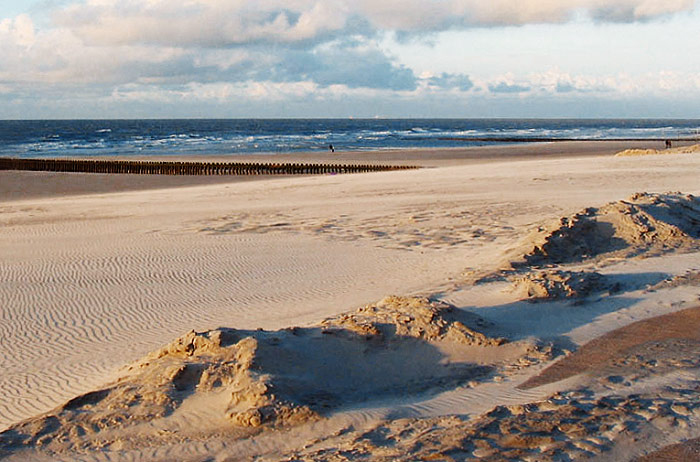 Tagesstrand in der Vorsaison