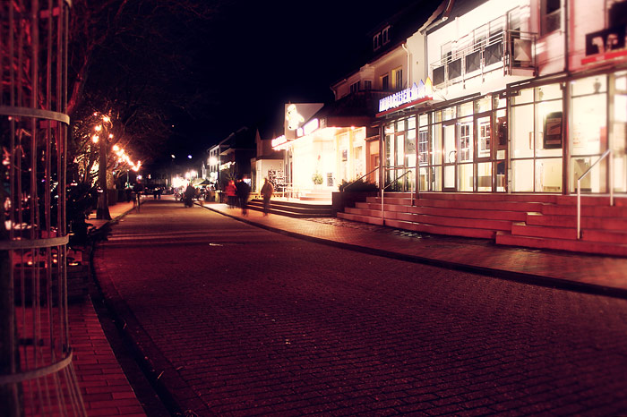 Zedeliusstraße am Abend