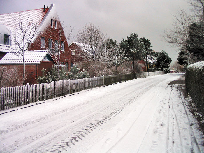 Schnee in der Straße »Am Wattenmeer«