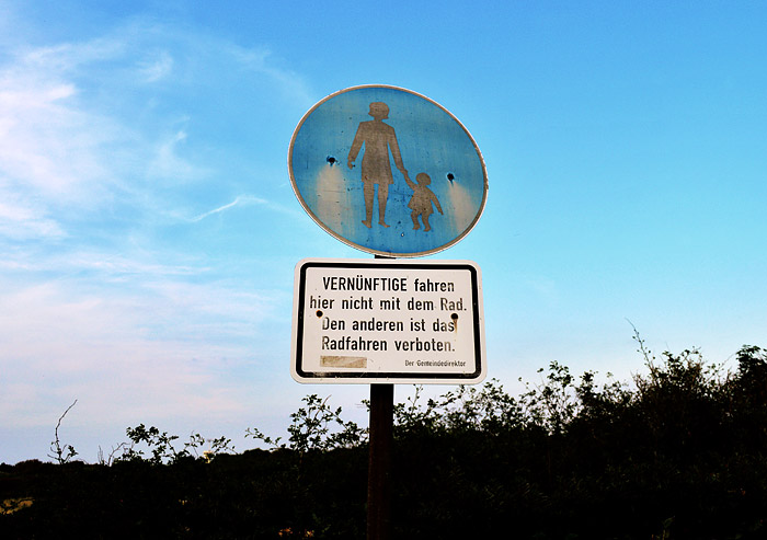 Fußgängerschild