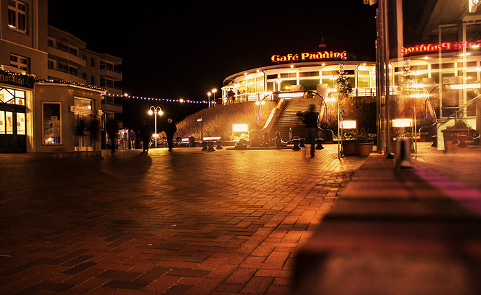 Zedeliusstraße bei Nacht
