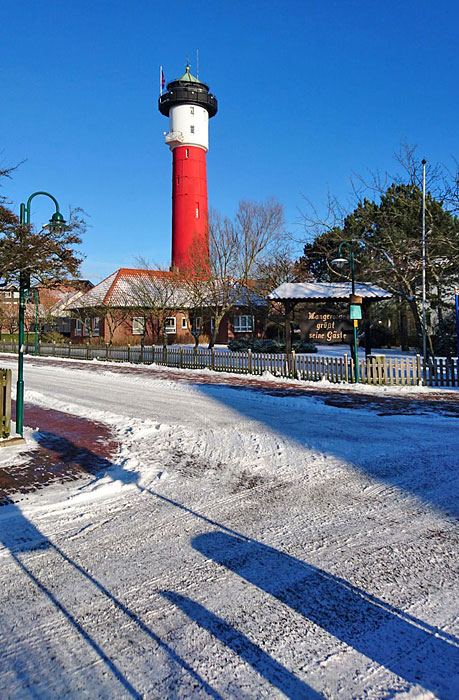 Winterliche Straßenkreuzung