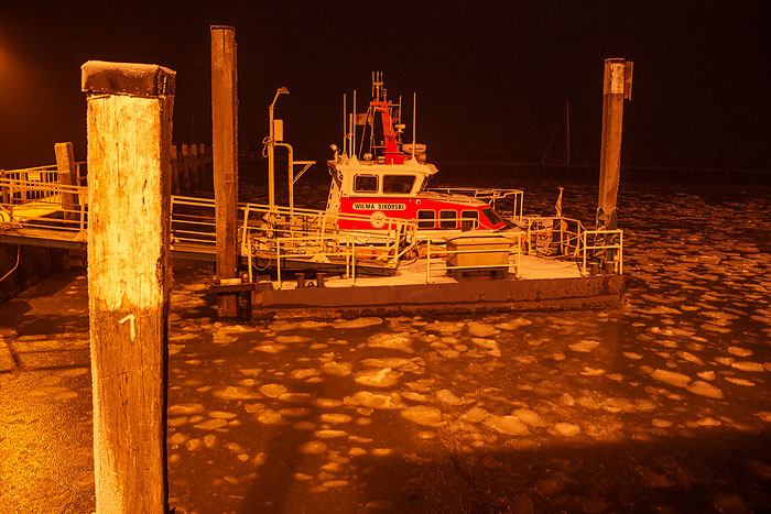 Seenotrettungsboot am Anleger
