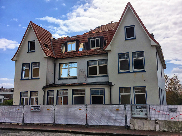 Im Abriß befindliches Haus Seeblick