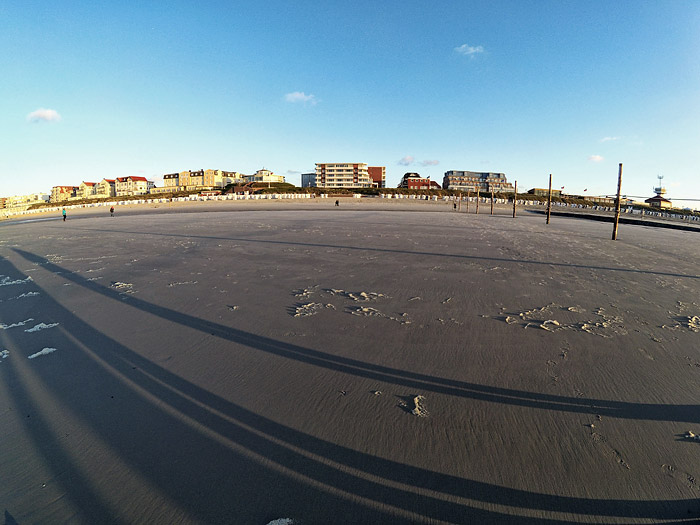 Hauptstrand im Badefeld-Bereich