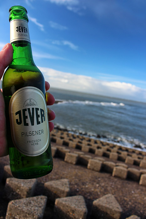 Jever am Deckwerk