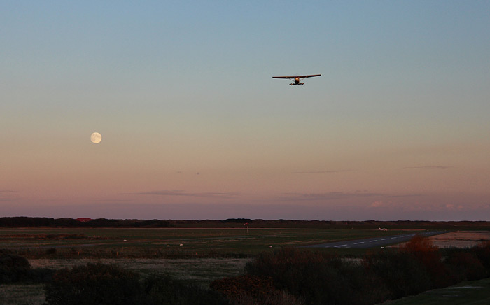 Startendes Flugzeug