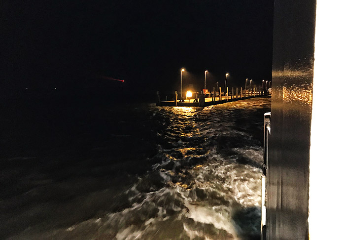 Nachtfahrt mit der Fähre