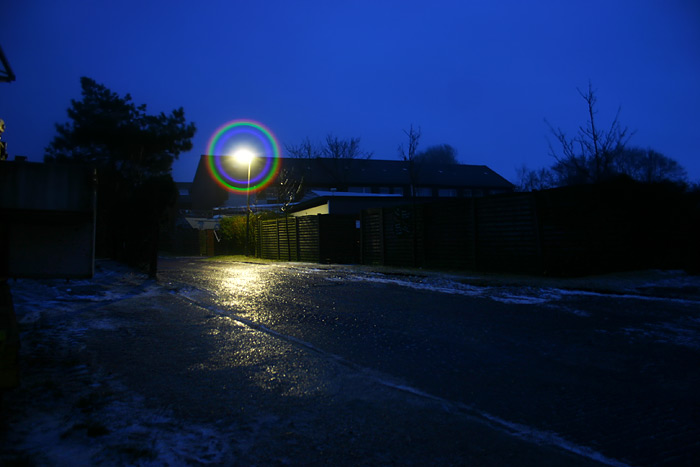 Siedlerstraße im Dämmerlicht