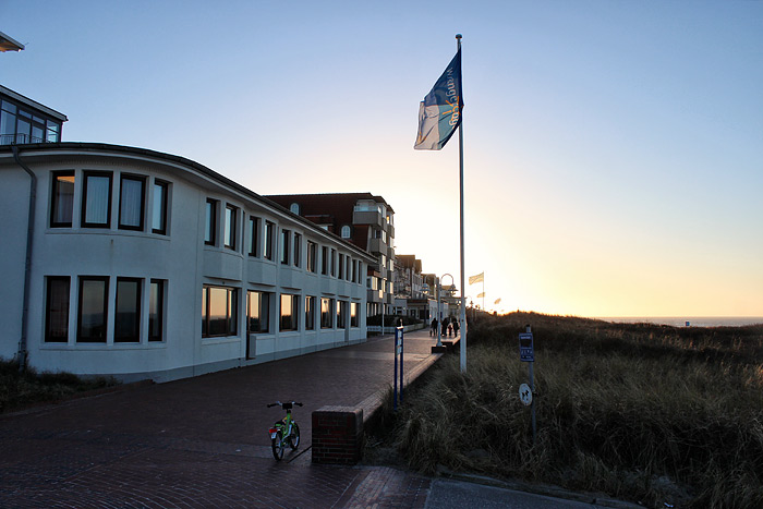 Haus Germania an der Strandpromenade
