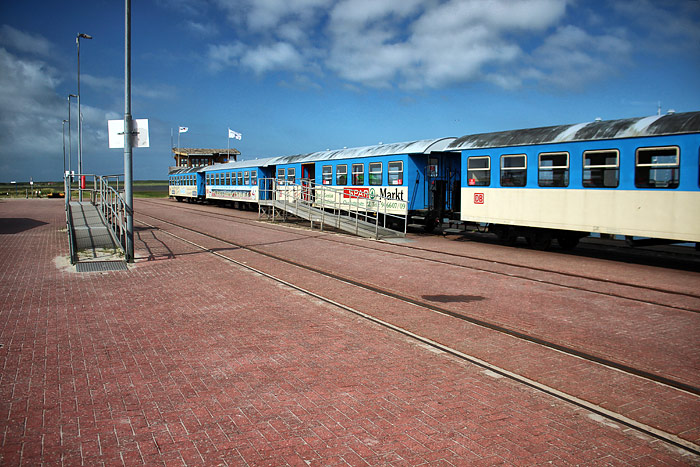 Inselbahn am Anleger