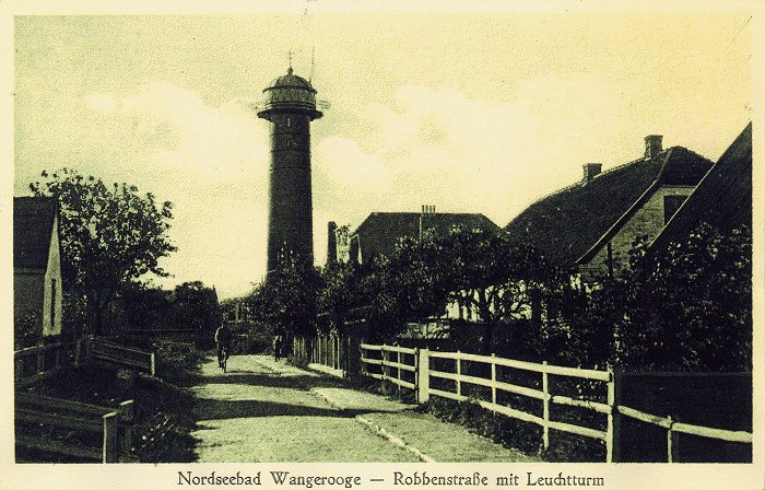 Robbenstraße mit Leuchtturm