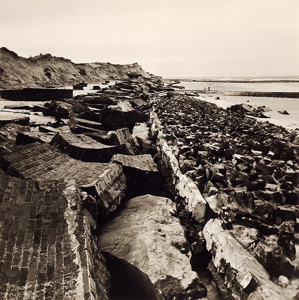 Sturmflut 1962. Zerstörte Strandmauer