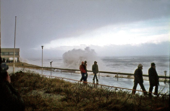 Sturmflut 1976. Blick in Richtung Kurhaus