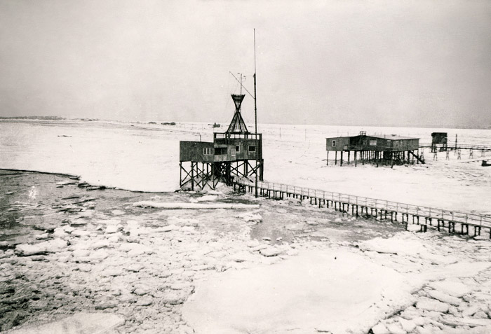 Ostbake und Bünder Heim im Eis
