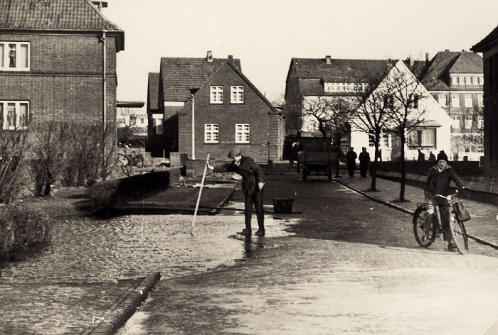 Wasserloch in der Rösingstraße