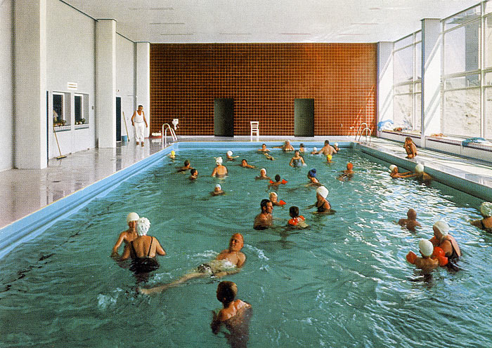 Im Hallenbad