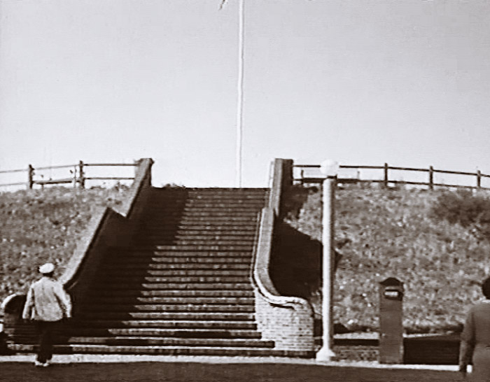 D&uuml;nenbakenh&uuml;gel