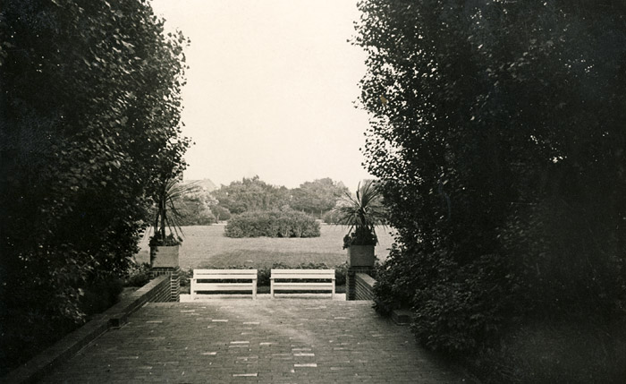 Am Rosengarten