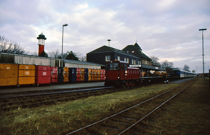 Bahnhof kurz vor Abfahrt des Zuges