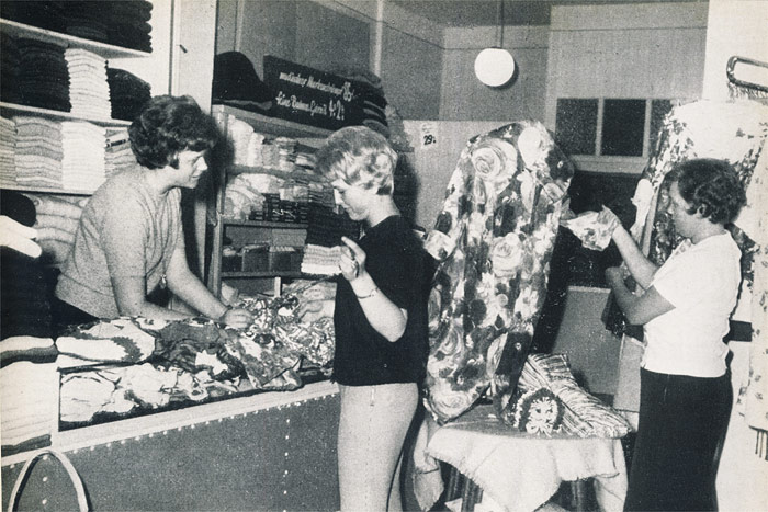 Modehaus &raquo;Hinrichs & Bollweg&laquo;