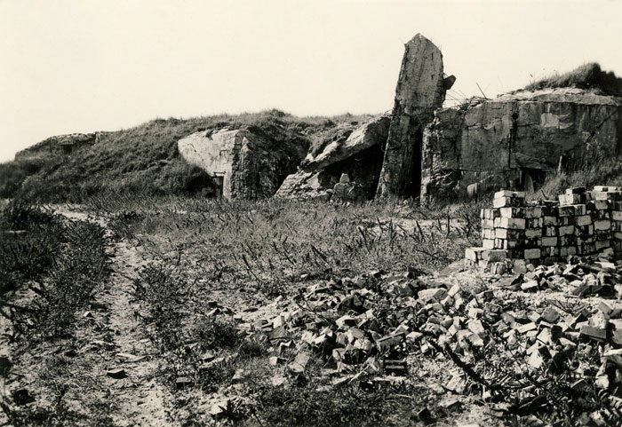Alte Bunkeranlagen in den Dünen