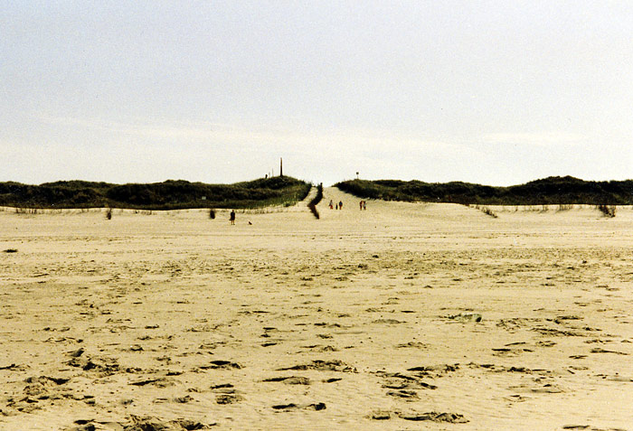 Blick vom Strand auf die Überwegung Neudeich