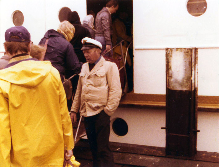 Einstieg der Passagiere in die MS Oldenburg