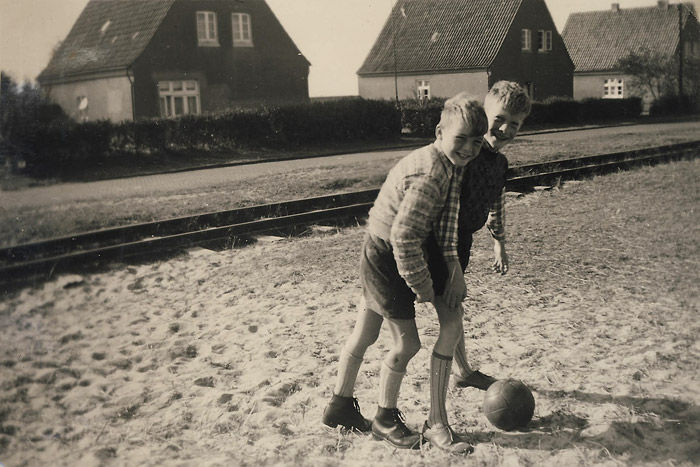 Fußballspiel in den Dünen